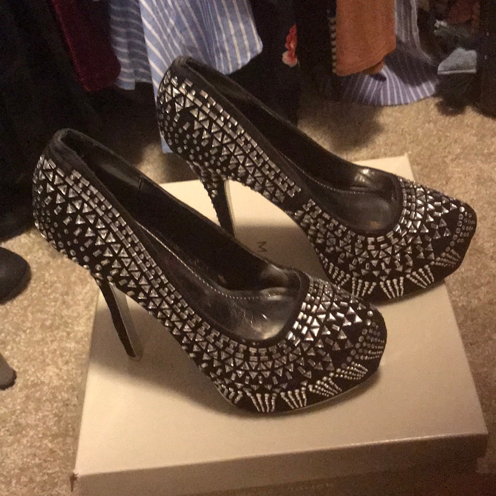 Alba heels